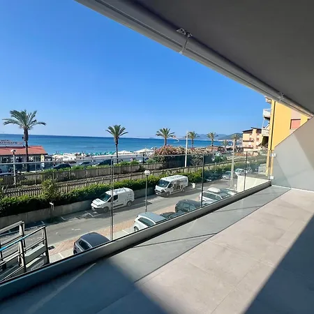 Cristallo 12 Apartment Pietra Ligure