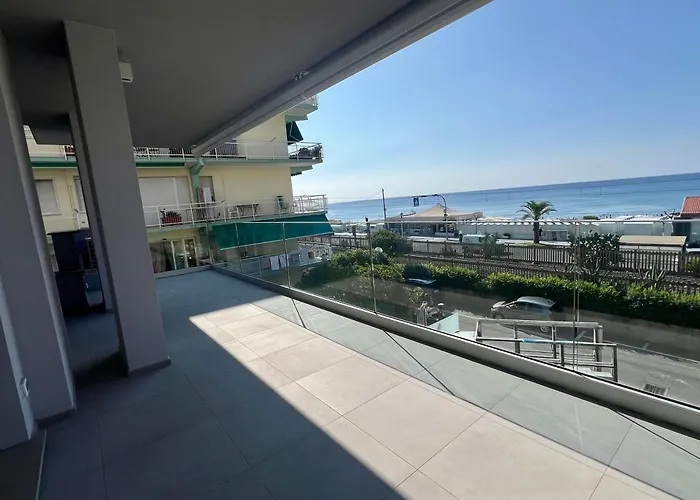 Διαμέρισμα Cristallo 12 Pietra Ligure